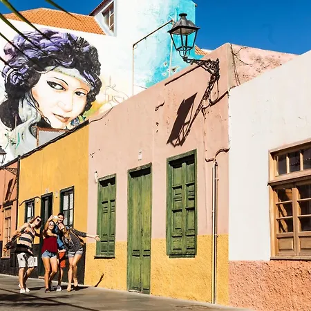 Ostello Puerto Nest *