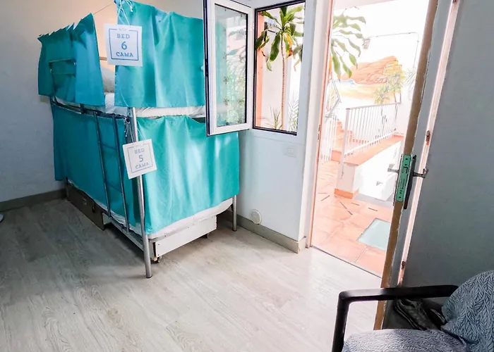 Puerto Nest Hostal Puerto de la Cruz (Tenerife)