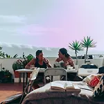 Puerto Nest Hostel