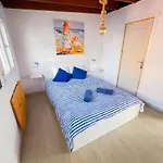 Puerto Nest 旅馆 拉克鲁斯